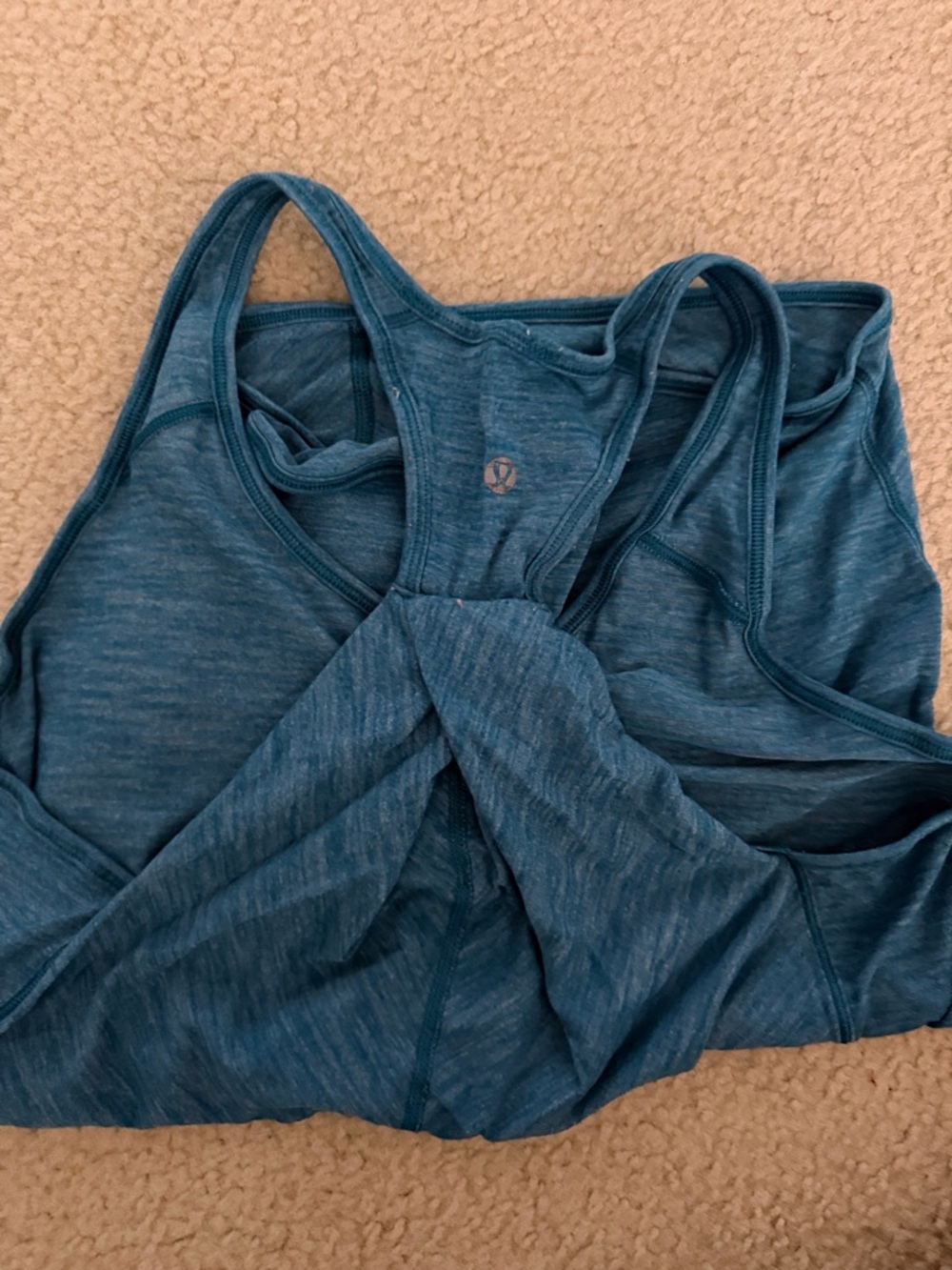 lululemon athletica Teal Twist-Back tank